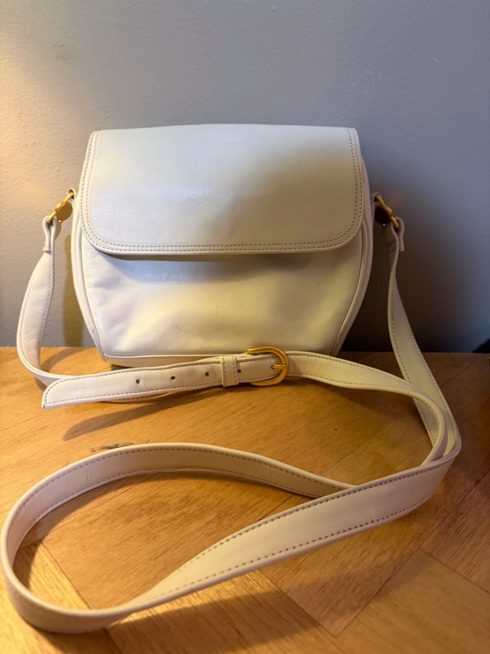 Vintage Etienne Aigner Crossbody Shoulder Bag with Gold Hardware